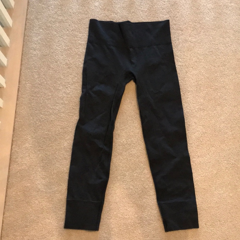 Lululemon Ebb to Street Pants